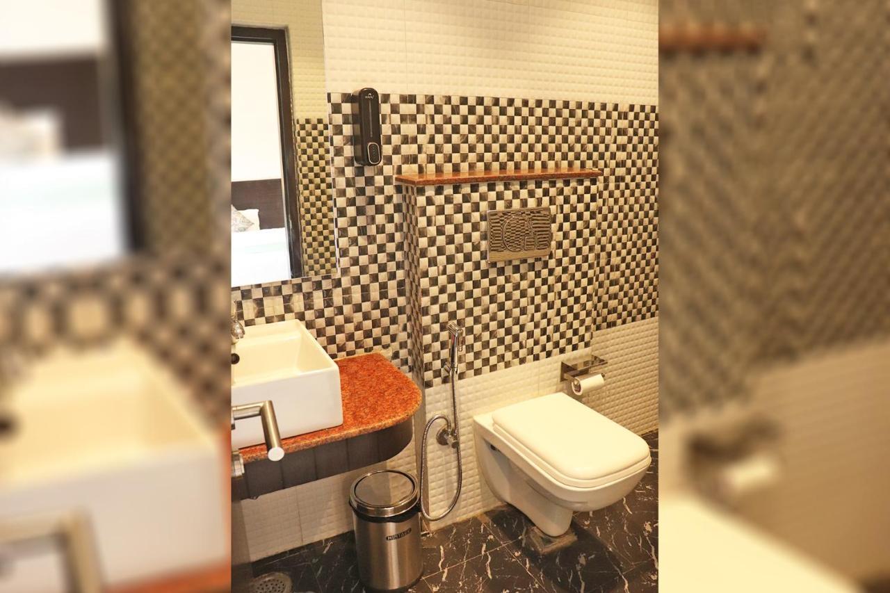 Blue Jay Smart Stay Rishikesh Exterior photo