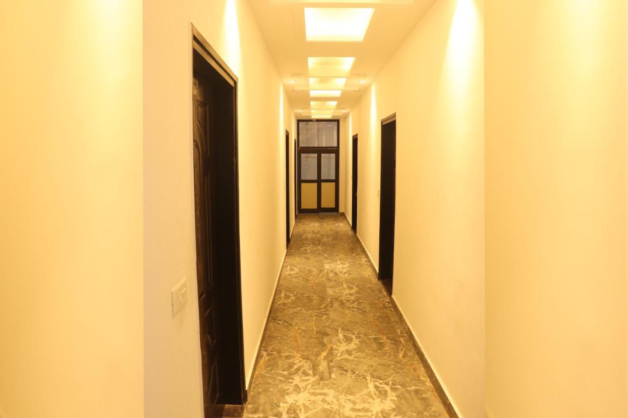 Blue Jay Smart Stay Rishikesh Exterior photo