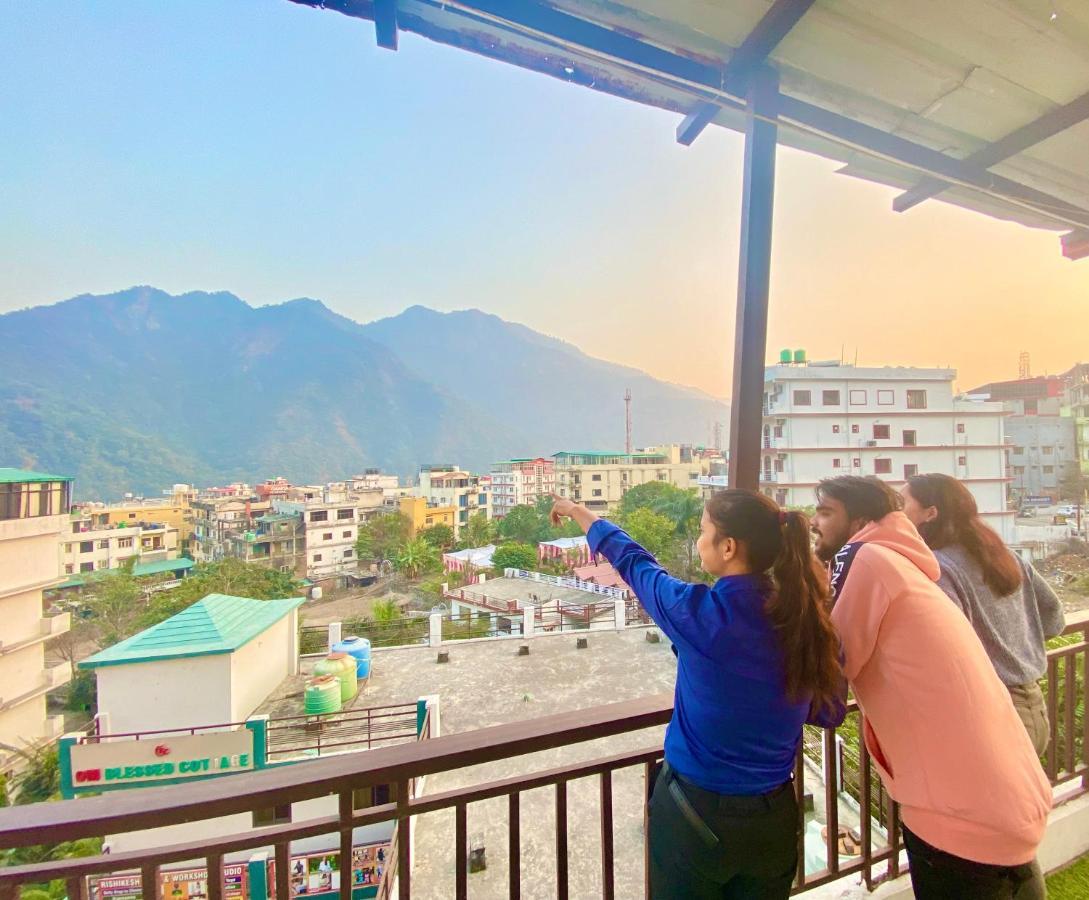 Blue Jay Smart Stay Rishikesh Exterior photo